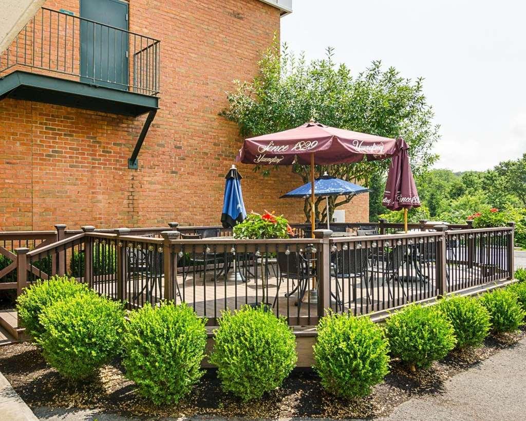 Quality Inn Льюисберг Удобства фото