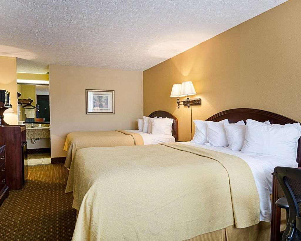 Quality Inn Льюисберг Номер фото
