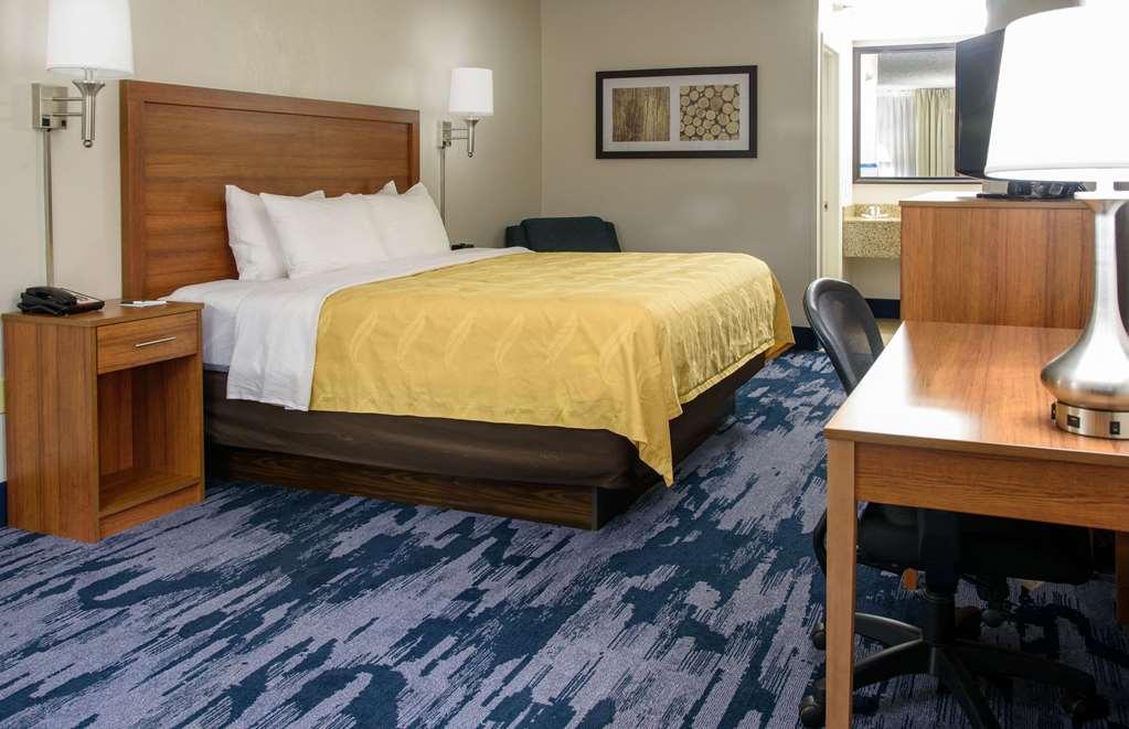 Quality Inn Льюисберг Номер фото