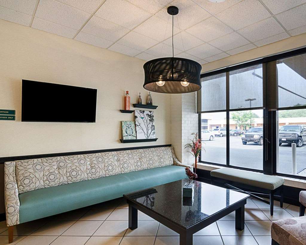 Quality Inn Льюисберг Интерьер фото