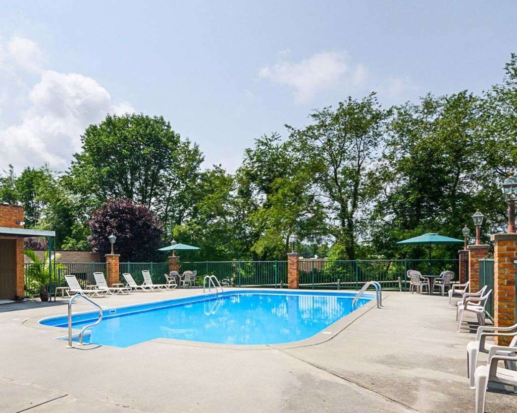 Quality Inn Льюисберг Удобства фото